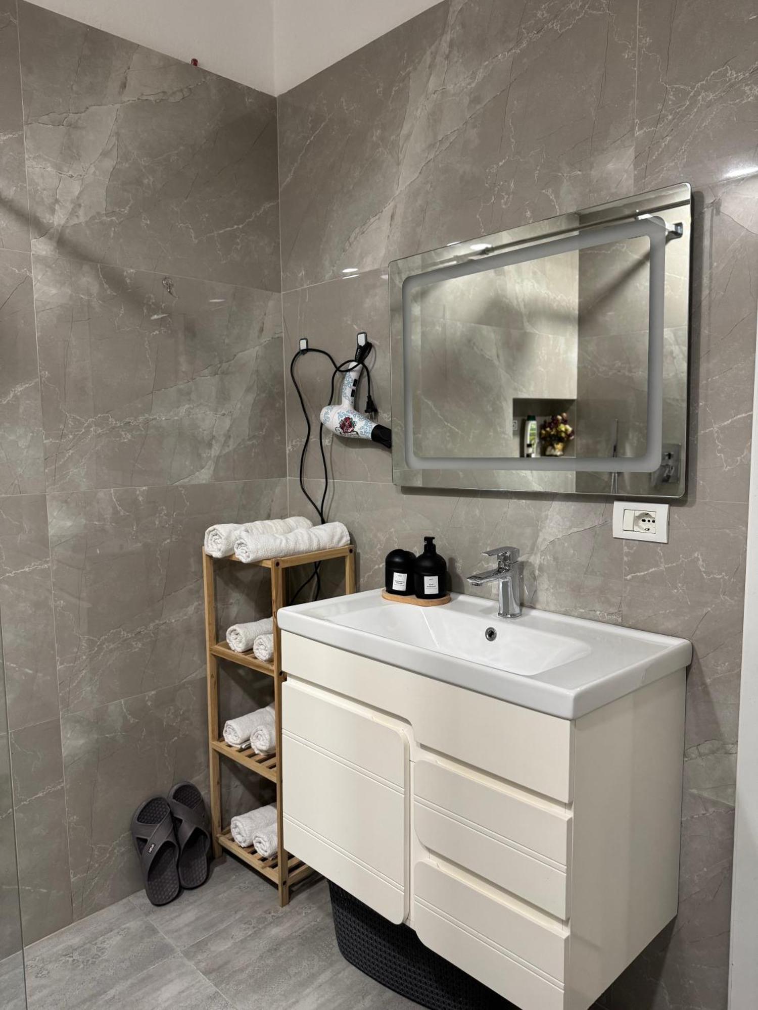 Hanna Apartment Τίρανα Εξωτερικό φωτογραφία